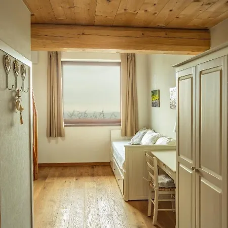 Agriturismo San Genesio Rovagnate Quarto foto